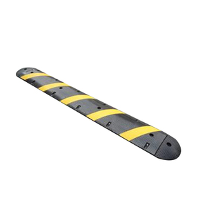 1830*300*50mm goma <span class=keywords><strong>carretera</strong></span> velocidad Bump Hump amarillo <span class=keywords><strong>carretera</strong></span> - Product Image 1