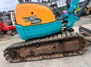Miniexcavadora Kubota U30 Original Fabricada en Japón, 3 Toneladas, Hidráulica, con Motor, Caja de Cambios, Bomba PLC, Rodamientos y Martillo Rompedor - Product Image 6