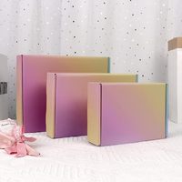 Vente en gros de boîte d'expédition pour vêtements et sous-vêtements livraison postale en couleur dégradée boîte d'emballage en carton tuck papier