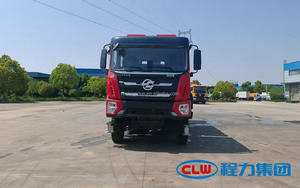 Nouveau camion de pompier et de sauvetage diesel 4x2 avec prix compétitif, hauteur de travail élevée, transmission manuelle pour le secteur pétrolier et chimique - Product Image 2