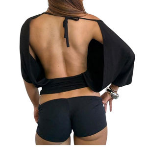 Ensemble décontracté pour femme : Haut ample à manches chauve-souris et dos nu, style short, couleur unie, minimaliste, style urbain, sexy, deux pièces - Product Image 1