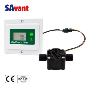 SAVANT DigiFlow 6710M-22TM 3/8"BSP Compteur de débit d'eau monté sur panneau et totalisateur de débit, alimenté par batterie - Product Image 1