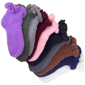 Chaussettes en crochet à volants Chaussons en crochet Bas de style nouveau Bas tissés à la main à volants faits maison - Product Image 1