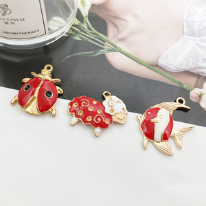 Gota engrasada Red Kelp Fish Animal DIY collar pulsera accesorios al por mayor joyería colgante espaciadores - Product Image 4