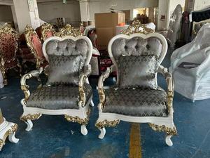 Juego <span class=keywords><strong>de</strong></span> sofá <span class=keywords><strong>de</strong></span> madera maciza francesa Europea muebles <span class=keywords><strong>de</strong></span> sala <span class=keywords><strong>de</strong></span> estar <span class=keywords><strong>de</strong></span> villa antigua con restauración personalizada 1:1 y detalles pintados a mano - Product Image 4