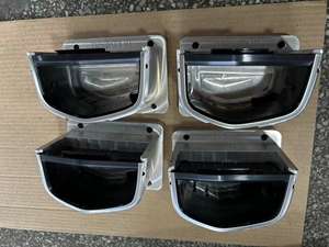 カスタマイズされたホットビッグプレートコンベア自動自動車部品エアカーブホイルホットスタンピングプリンター機 - Product Image 6