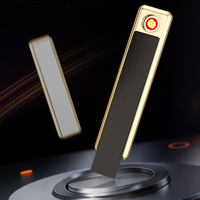 Mini briquet électrique rechargeable USB en métal carré portable, style classique fait à la main avec option de logo personnalisé pour femmes