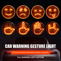 Feux d'avertissement LED Télécommande Lumière de voiture amusante pour l'intérieur de la voiture Lumière de la lunette arrière pour accessoires de voiture Lumière d'émoticône de voiture à geste LED