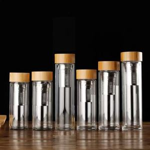 Venta al por mayor taza de vidrio de borosilicato doble con cubierta de bambú logotipo personalizable para regalos personalizados - Product Image 1