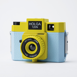 Cámara Clásica <span class=keywords><strong>Holga</strong></span> 120N Mini de Película Plástica de Formato Medio de 120 mm con Batería AA y Enfoque Fijo para Entusiastas de la Fotografía - Product Image 2