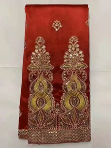 Quelle Fabrik Direkt verkauf African George Lace Stoff Samt Spitze Mit Pailletten Damen bekleidung - Product Image 3