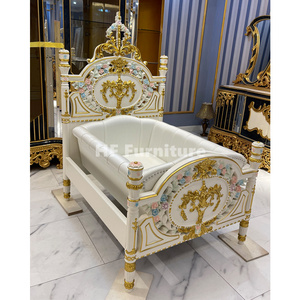 Hot Bán Hoàng Gia Bằng Gỗ Sang Trọng Giường Em Bé Thiết Kế Phong Cách Châu Âu Bé Cũi Em Bé Giường Cho Mới Sinh Ra - Product Image 2