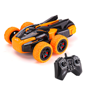 Voiture RC cascadeuse à 5 roues en gros (ODM/OEM) avec télécommande 9 canaux, batterie Li-ION, câble USB – Prête à l'emploi en intérieur et en extérieur - Product Image 1