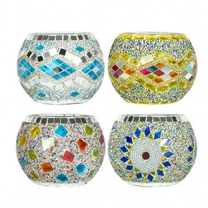 Tarros de vidrio iridiscentes personalizados de 4oz y 8oz con tapas metálicas transparentes color ámbar y tapa de madera para velas votivas. - Product Image 5