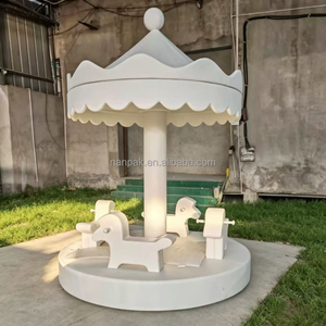 Giostra Principessa con Luci, 3 Posti, Attrezzatura per Divertimento Bambini per Interni, Ideale per Caffetterie, Asili Nido e Parchi Giochi - Product Image 5