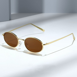 Nouvelles Lunettes de <span class=keywords><strong>Soleil</strong></span> Rétro Punk 2026 pour Femme, Monture Métallique Elliptique Tendance, Protection UV400 pour Homme, Style Steampunk - Product Image 2