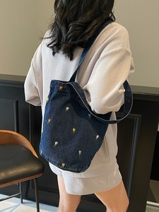 Japanese Niche Creative Feng Shui <b>Bucket</b> Small Bag for Girls' Daily Shopping Travel Embroidered Small Flowers Casual Cotton - Product Image 5