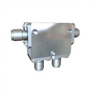 Nuevo y Original D4C1020 10.00 - 20.00 GHZ Circulador <span class=keywords><strong>RF</strong></span> e Inalámbrico/Circuladores e Aisladores <span class=keywords><strong>RF</strong></span> - Product Image 1