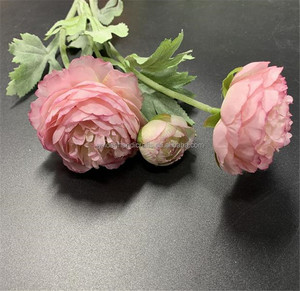 Décorations de mariage, <span class=keywords><strong>fleurs</strong></span> artificielles, pivoines artificielles en soie, tige floquée, 3 têtes, Ranunculus, QSLH-CF119 - Product Image 4