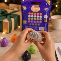 25 Pièces Boîte Mystère Surprise Mini Jouet Squishy Macaron Simulé en TPR, Jouet Anti-Stress à Presser pour Adultes et Bureau