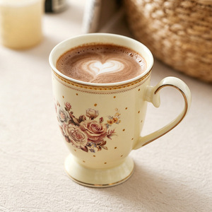 Taza de Cerámica Premium Francesa Beige con Puntos, Asa con Detalles en Oro, Apta para Microondas, para Café, Venta al por Mayor para Decoración del Hogar y Regalos - Product Image 4