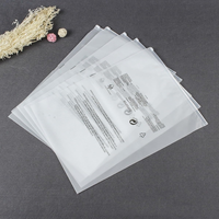 Sacs de rangement pour vêtements en plastique mat/givré personnalisés avec bandes de sécurité refermables, sacs en plastique transparents pour t-shirts, petits sacs à fermeture éclair