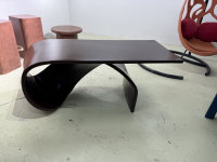 FANGYUZHENG Meubles italiens, table incurvée, design en fibre de verre, peinture sur bois, table basse personnalisée unique pour salon, hôtel