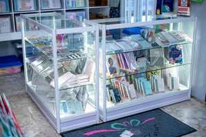 Vetrina Espositiva per Negozio <span class=keywords><strong>di</strong></span> Articoli per Fumatori con Ripiani Regolabili e Alta Qualità - Product Image 3