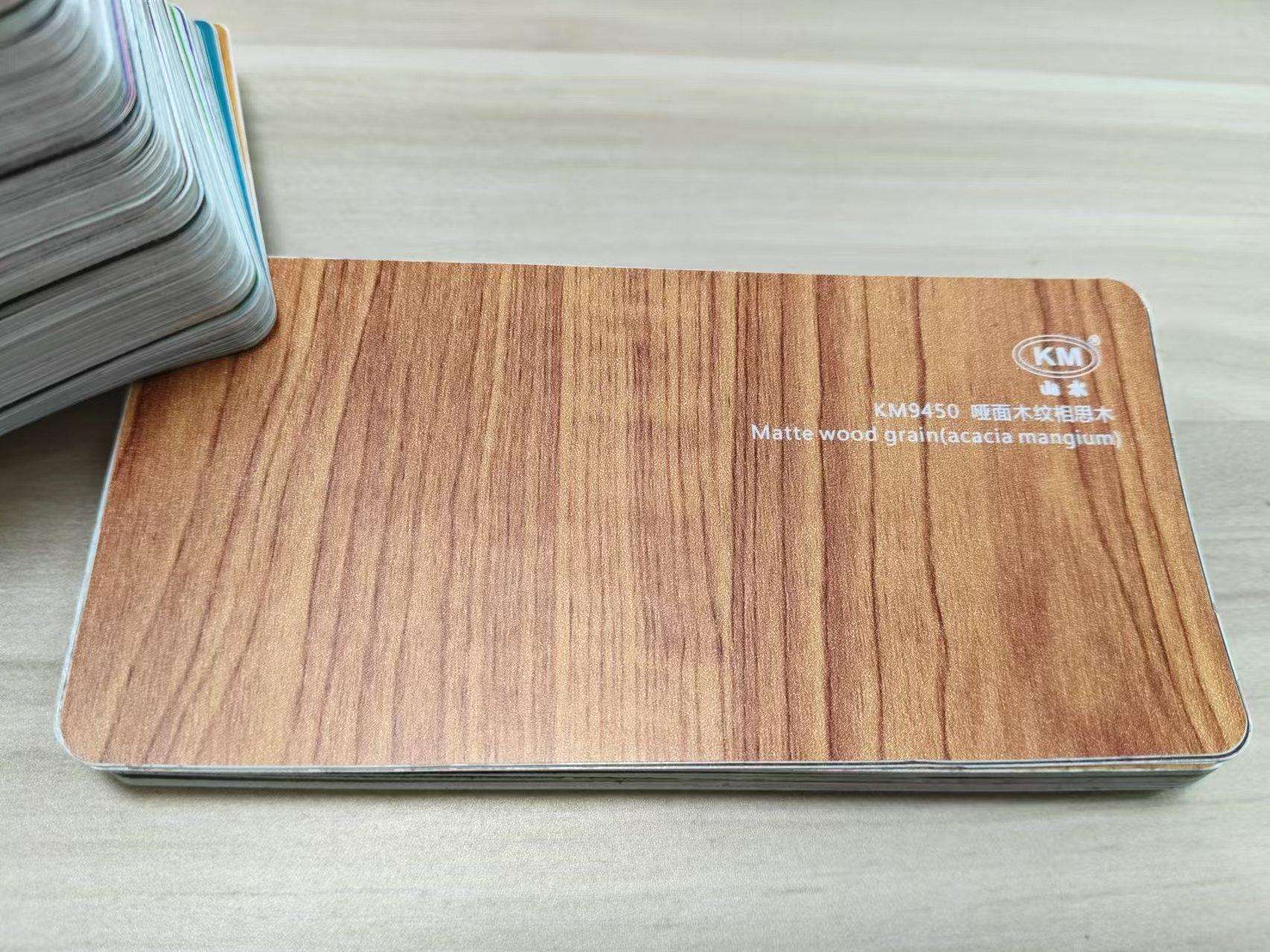 Matte wood grain (acacia mangium)