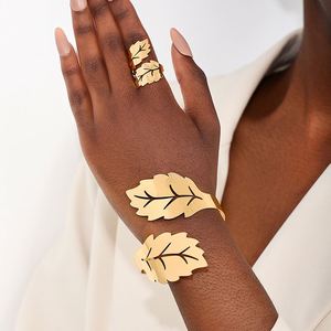 Women's Bracelet Ring Classic Open Leaf Design Gold Plated Alloy Jewelry Gift Set - Product Image 1