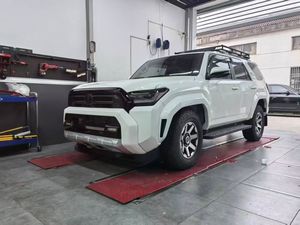 WELIFTRICH Kit de Carrocería de Alta Calidad con Estilo 2025 para Toyota 4Runner 2010-2024 - Product Image 3