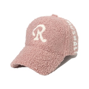 Gorras de Béisbol Deportivas de Invierno para Mujer al por Mayor, de Lana Ecológica, Forro Polar, Poliéster, con Logotipo Bordado Personalizado, Peludas y Suaves - Product Image 1