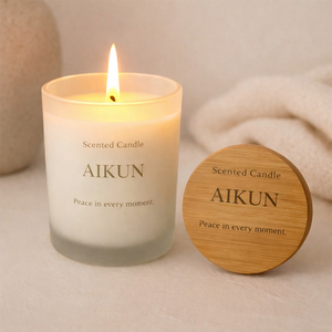 AIKUN OEM Bougies parfumées personnalisées, bougies biologiques à étiquette privée pour cadeaux d'entreprise, faveurs de mariage - Product Image 3
