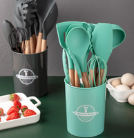 Ensemble d'ustensiles de cuisine en silicone 12 pièces avec manche en bois, spatule, cuillère, louche et support de rangement pour la cuisine à domicile