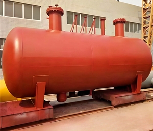 Tanque de almacenamiento de GLP subterráneo 10-50m ³ Capacidad 2700mm de diámetro Equipo de almacenamiento químico para estaciones de planta de recarga - Product Image 6