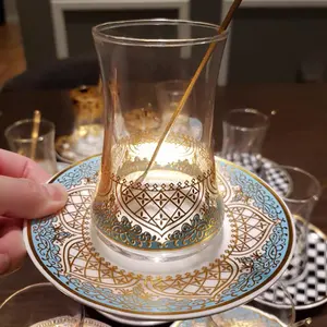 Turkse Stijl Kleur Geschilderd Glas Theekopjes Set Glazen Koffie Kop En Schoteltjes Sets Met Lepel