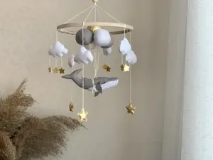 トレンド製品新着フェルトベビーモバイル小売カスタム回転ソフトベビーモバイルフェルトクジラと雲 - Product Image 6