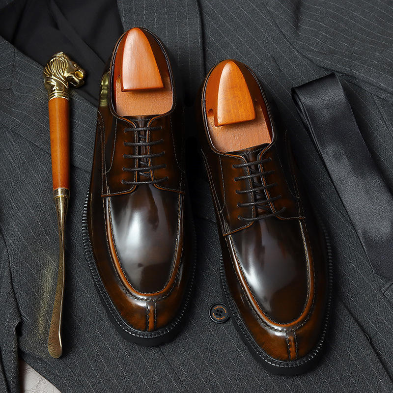 สีน้ำตาล