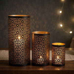 เชิงเทียนเหล็กตัดลายต้นคริสต์มาสทำมือ Sonnet Decor รุ่น 2101 ชุด 3 ชิ้น ทนความร้อน พิมพ์ลายดิจิตอล 1 สี สำหรับตกแต่งบ้าน - Product Image 2