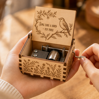 Boîte à musique en bois à manivelle personnalisée, gravée au laser, mouvement mécanique à 18 notes, cadeau souvenir personnalisé pour anniversaire, mariage