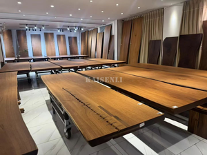 โต๊ะรับประทานอาหารไม้วอลนัทแบบสั่งทำจากโรงงานสำหรับเฟอร์นิเจอร์ร้านอาหาร ไม้เนื้อแข็งธรรมชาติสำหรับตกแต่งภายในและโครงการออกแบบ ชิ้นเดียว - Product Image 5