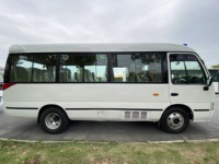 Dessous de verre 19 places d'occasion pour passagers Diesel RHD Direction Automatique Transmission Bus d'occasion