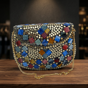 Bolso de Mano Tipo Clutch de Resina Hecho a Mano, Ecológico, con Mosaico de Piedras Coloridas y Cadena, para Mujer, Ideal para Fiestas - Product Image 1