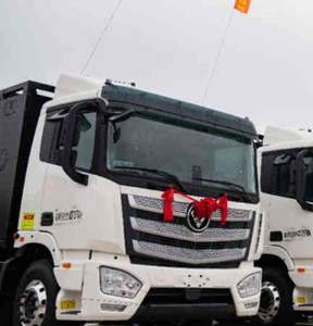 Tracteur électrique Foton EAuman avec roues 6*4/4*2, <span class=keywords><strong>GCW</strong></span> 49000Kg, empattement 3,300 + 1350, capacité de la batterie 281.92/350.07 kwh - Product Image 2