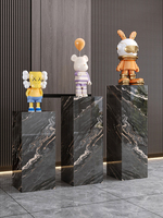 Sculpture de colonne décorative en dalle de marbre pour exposition, hôtel, club