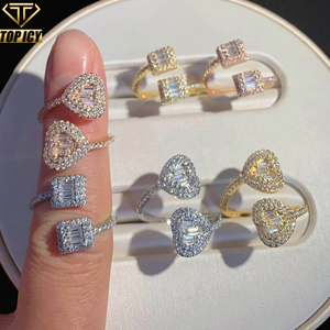 Anello Regolabile da Donna Placcato <span class=keywords><strong>Oro</strong></span> 18K con Zirconi Baguette a Cuore, Gioielli Trendy in Ottone, Stile Iced Out Bling, Vendita all'Ingrosso - Product Image 1