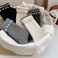 Chaussettes de cheville pour femmes avec décor en perles, tricot côtelé, élégantes, chics, pour les occasions habillées, polyvalentes, chics, essentielles pour la garde-robe