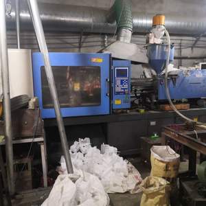 Réservoir de liquide de frein pour voiture Suzuki Changan, pièce de rechange en plastique avec bouchon et connecteur filaire - Product Image 2