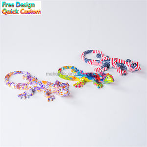 Décor mural Gecko aux motifs variés - Sculptures de lézards en résine vibrantes/à motifs/drapeau américain pour la décoration intérieure - Product Image 2