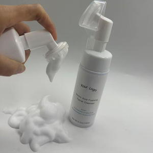 <span class=keywords><strong>Mousse</strong></span> <span class=keywords><strong>Nettoyante</strong></span> Visage Exfoliante et Démaquillante Contrôle Sébum à Marque Blanche 150ML - Product Image 4
